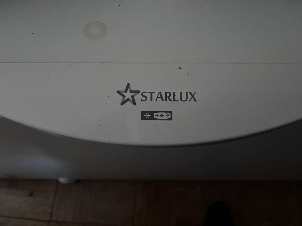 Arca horizontal 400L starlux com 2 anos