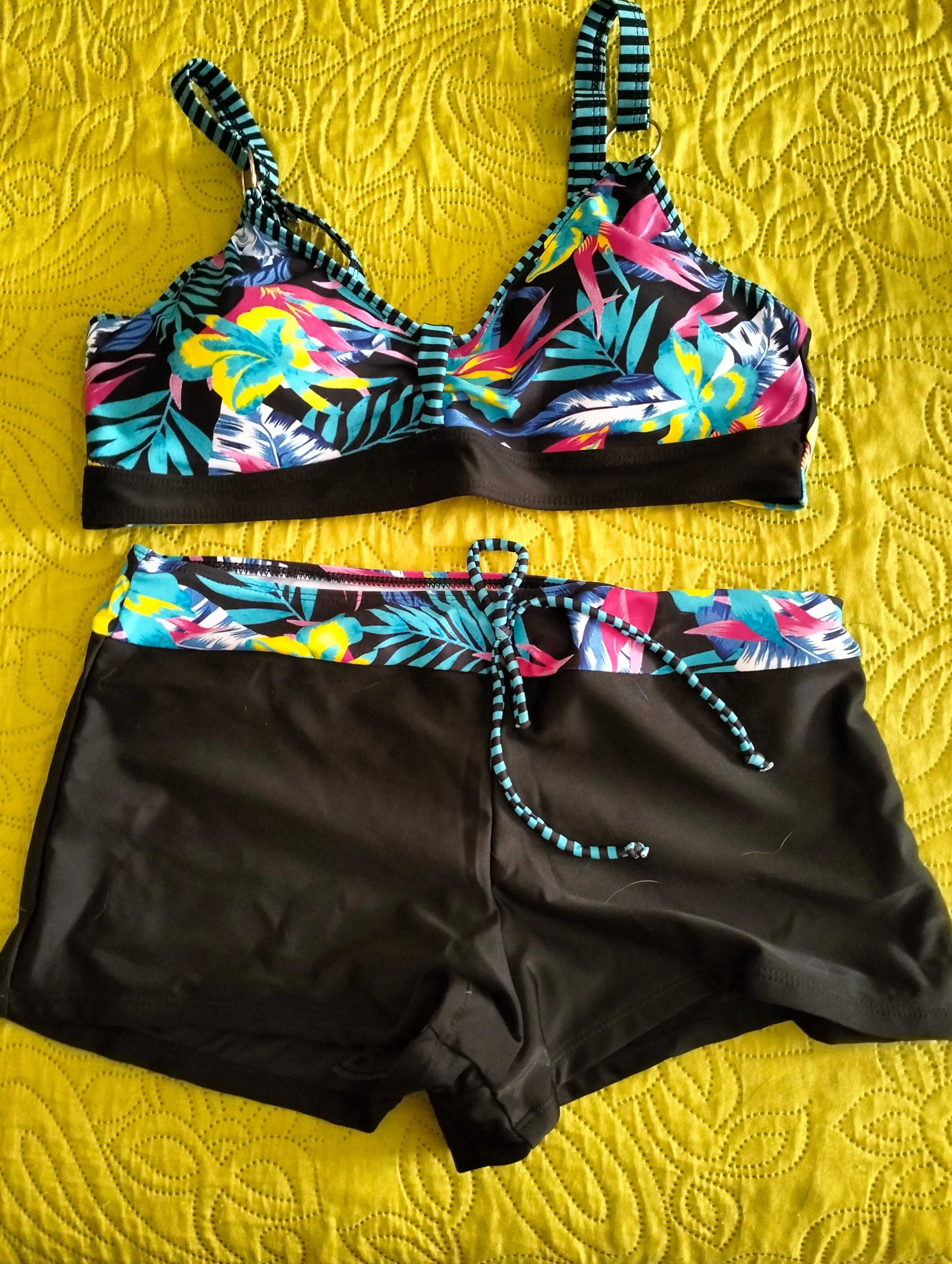 Bikinis tamanho M
