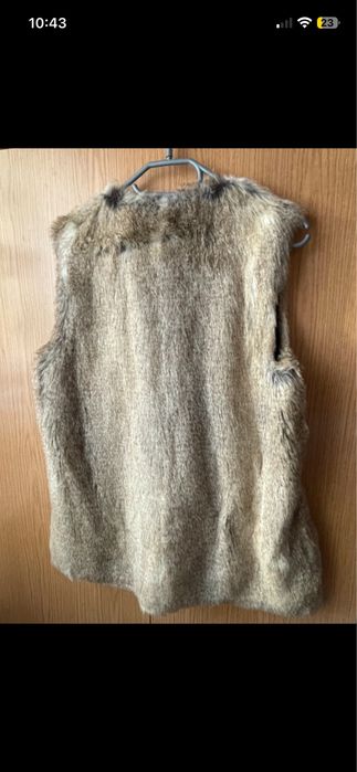 Kamizelka ze sztucznego futerka Zara