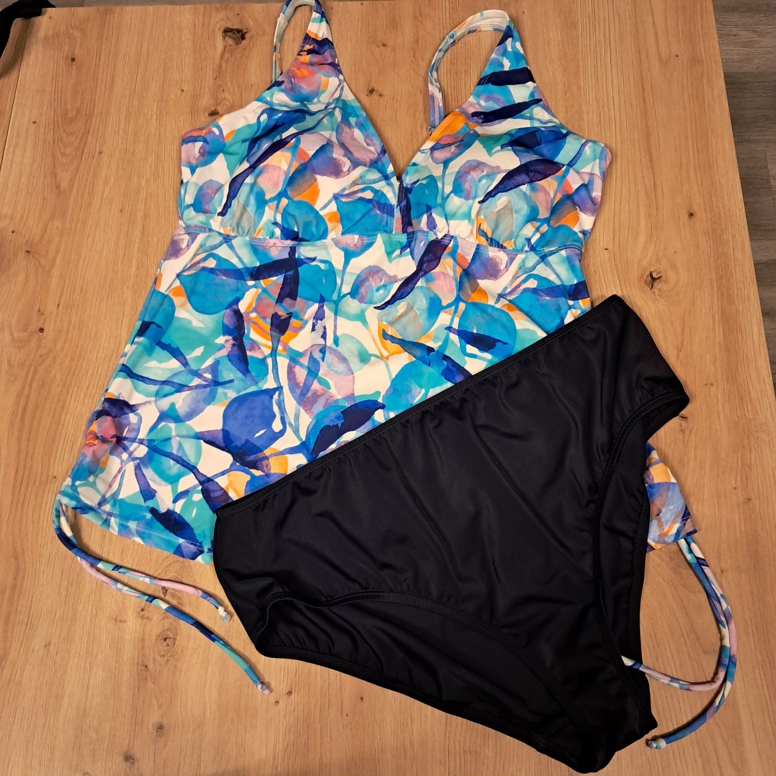 48 D/E Nowe tankini kąpielowe bonprix
