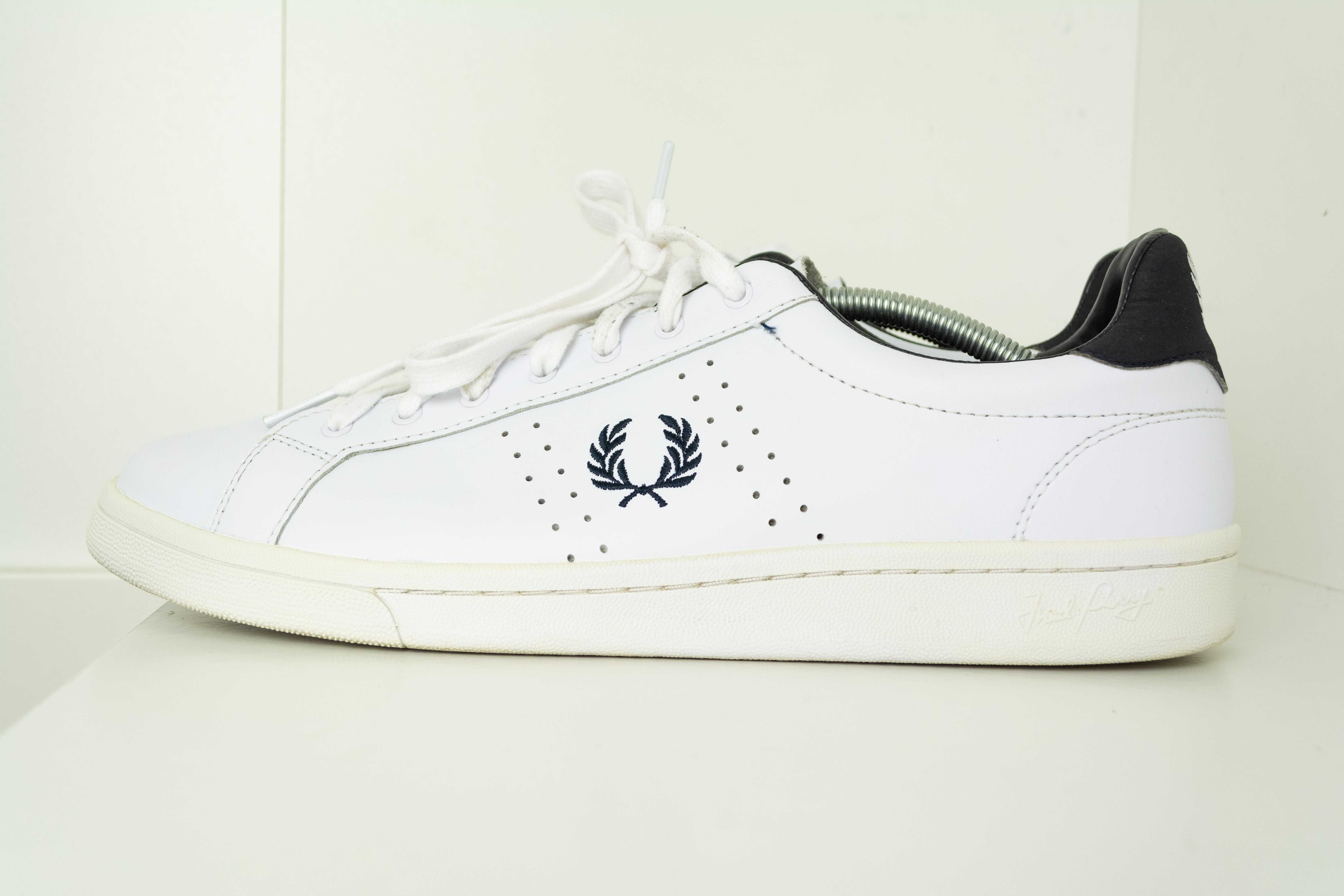 Fred Perry białe skórzane adidasy sneaker casual streetwear punk  oi