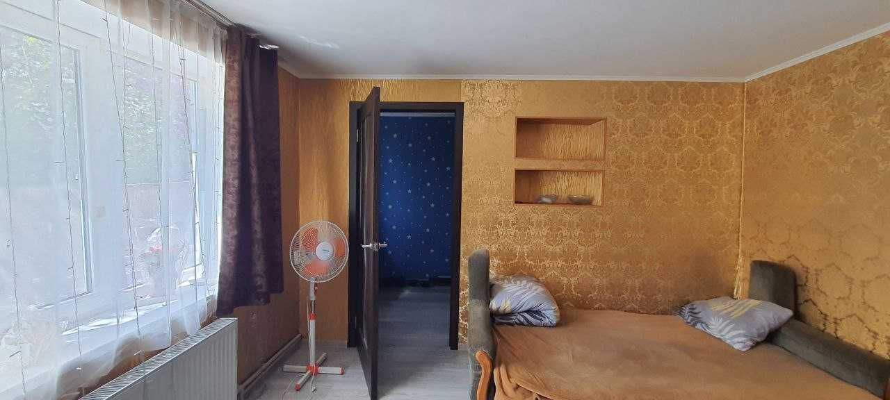 Продам будинок м. Зміїв біля річки!