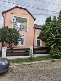 Продаж будинку центр Чернівці