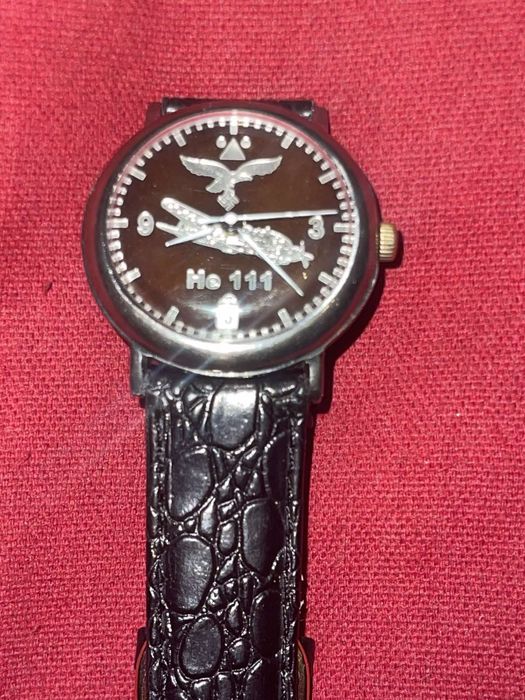 Часы наручные люфтваффе (хайнкель 111). 3 Рейха.