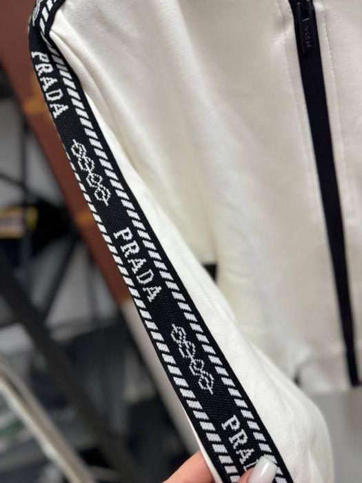 ПРЕМИУМ КАЧЕСТВО! Женский спортивный костюм PRADA белый даблфейс люкс