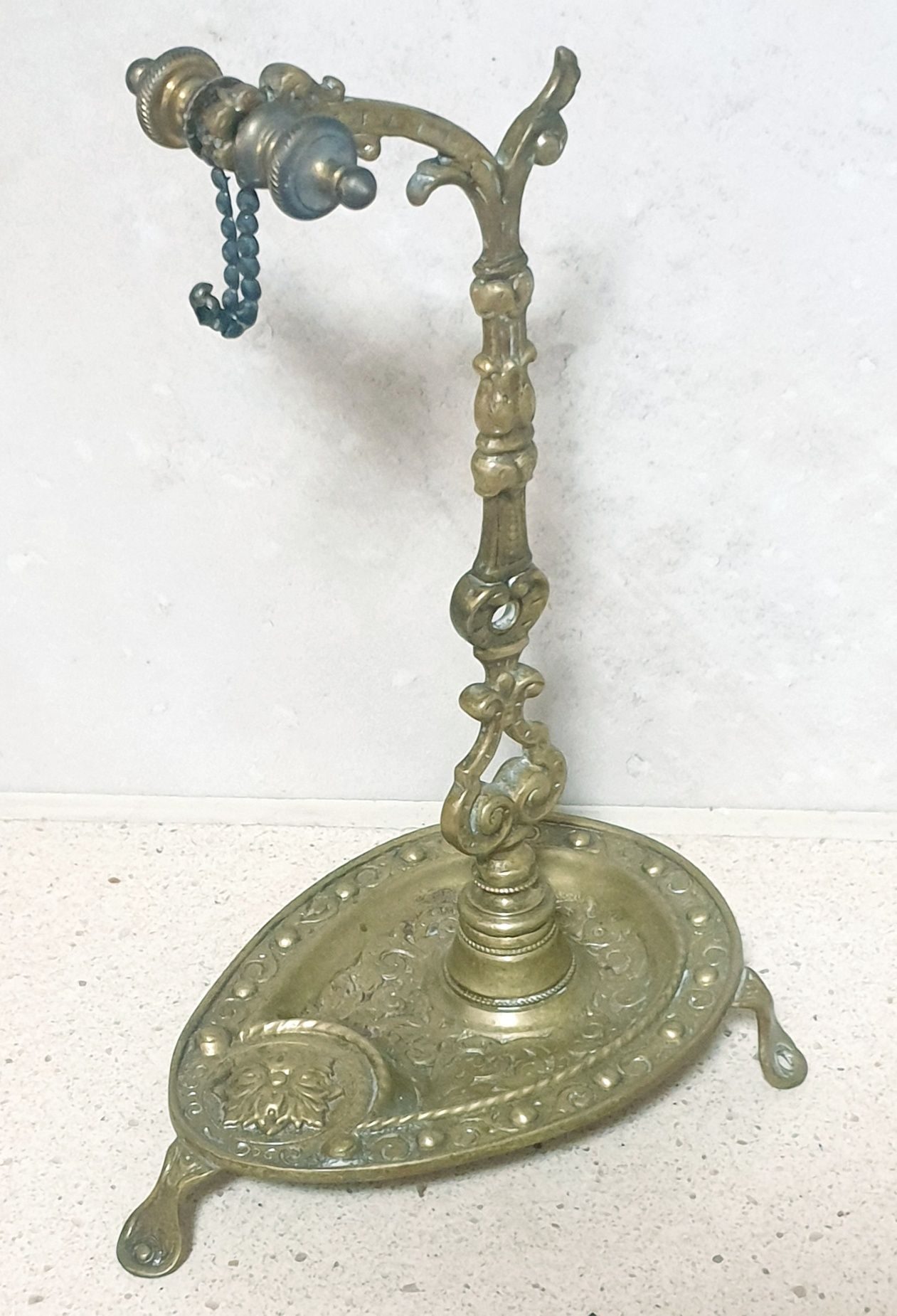 Antigo suporte de relógio de bolso em bronze Sec.XIX