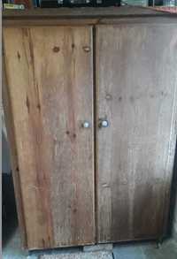 Móvel/Armário de  madeira maciça -110cm*160cm*55cm - uso diversificado