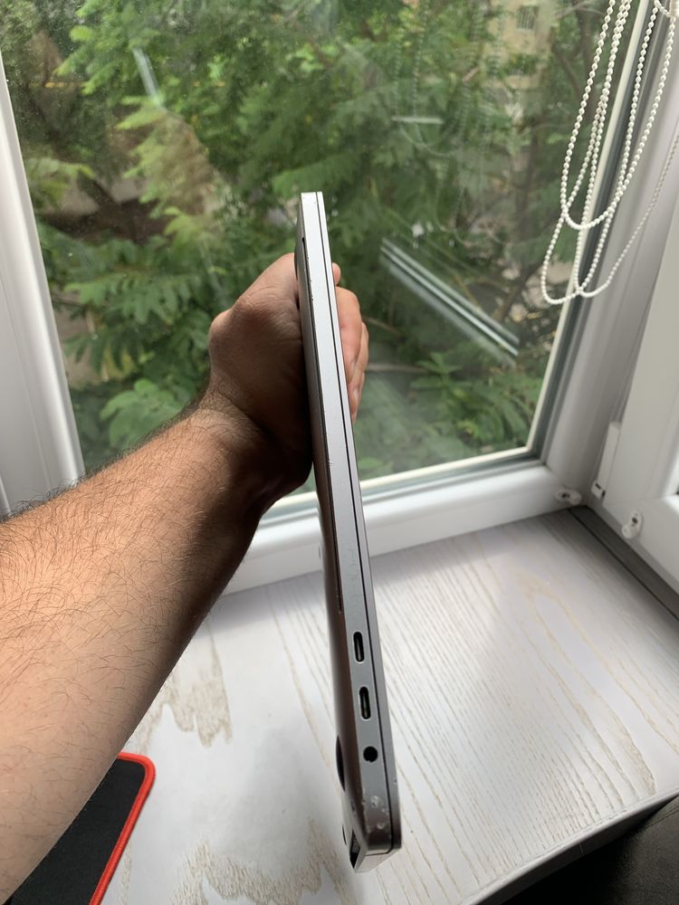 Macbook Pro 16 2019 i7-2.6GHz | 16Gb | 512ssd MDM Bypass
