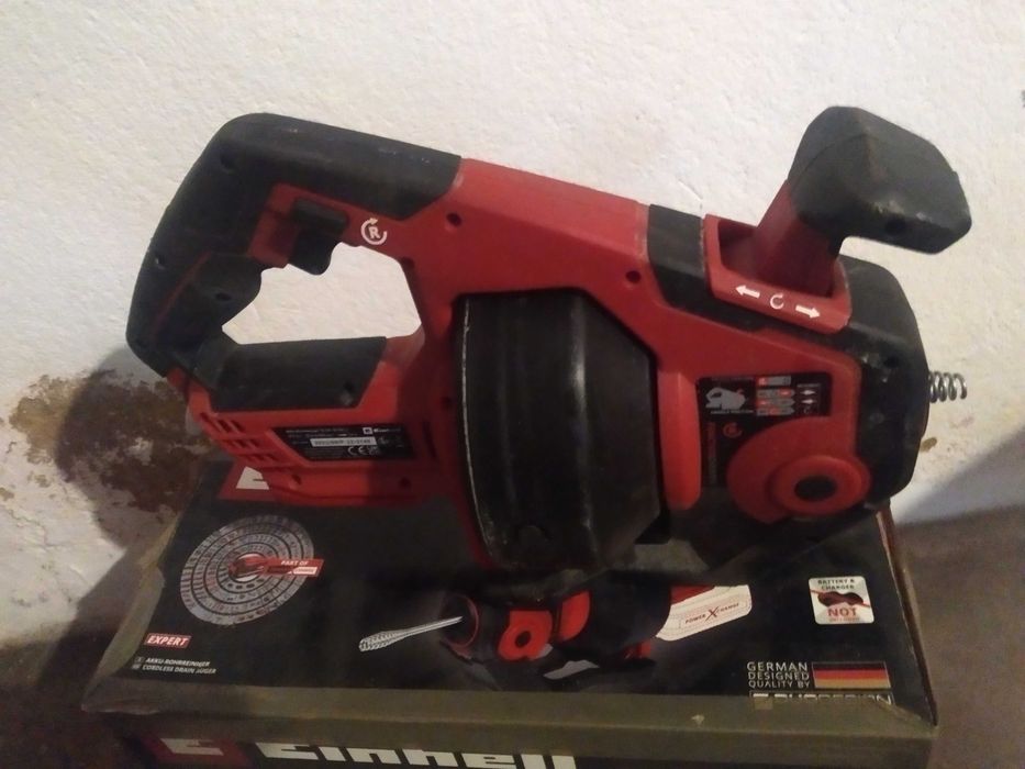 Máquina desentupidora mais bateria e carregador