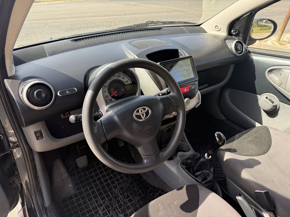 Toyota Aygo 1.0 com Ar Condicionado