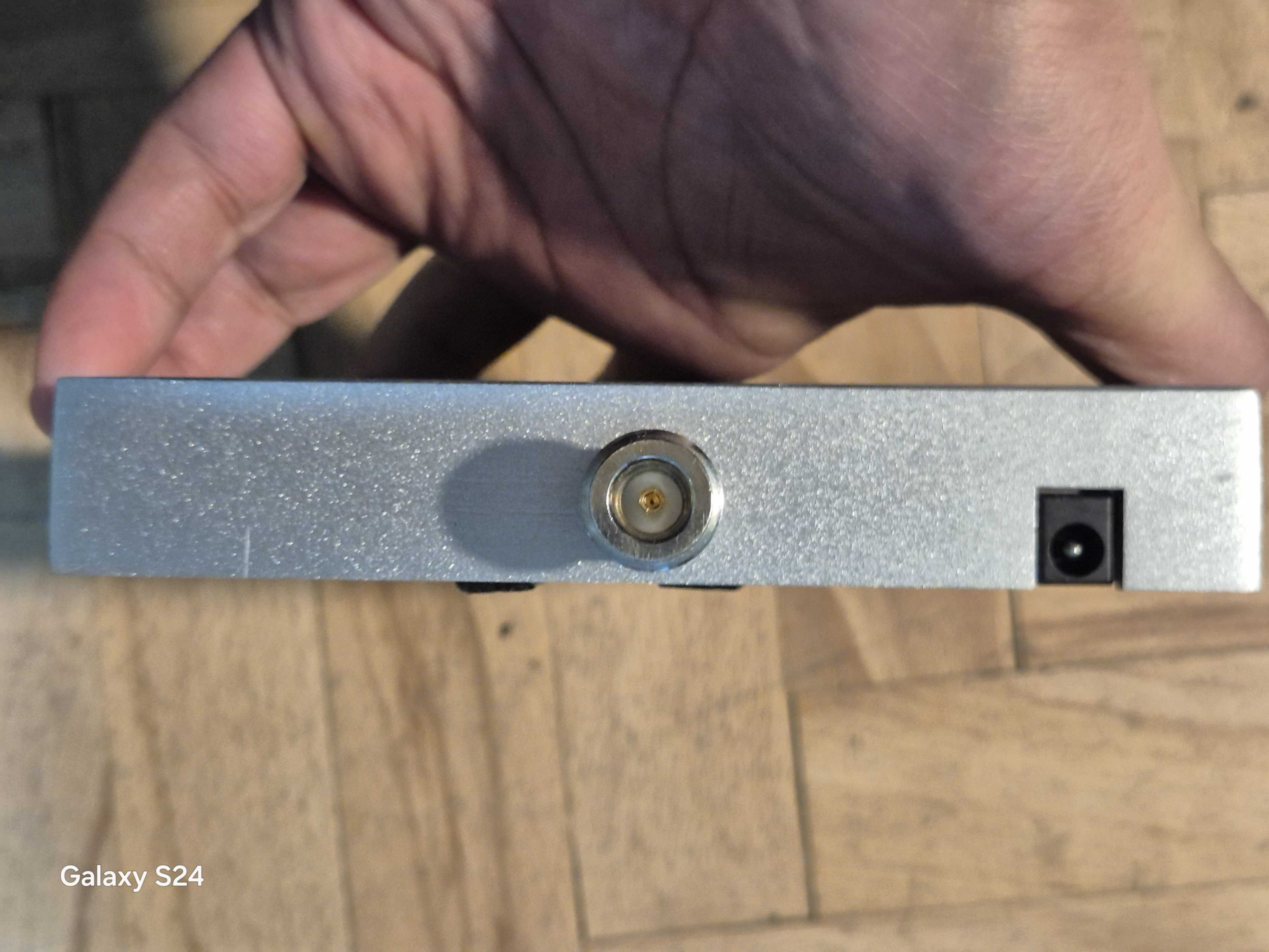 Wzmacniacz Repeater GSM EGsm UMTS DCS LTE