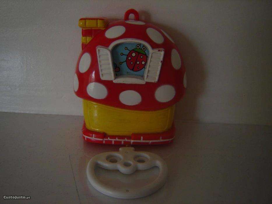 brinquedo musical adormecer bebé