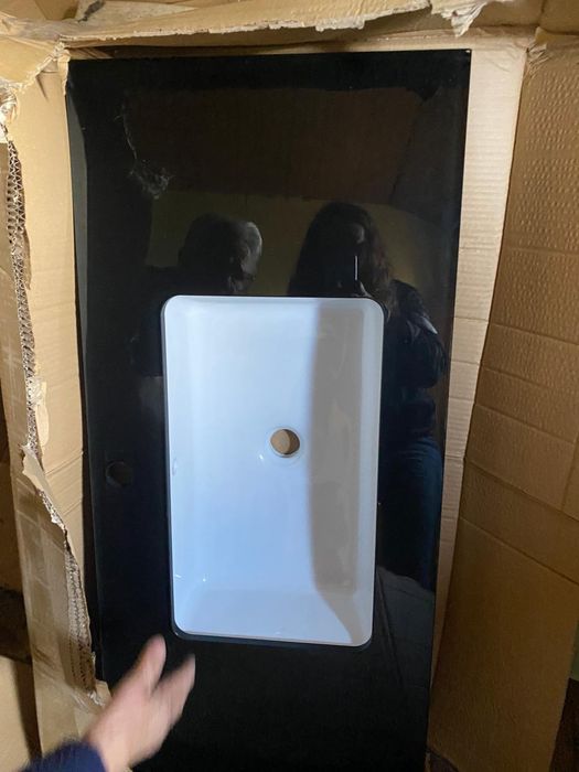 Lavatórios e espelhos casa de banho