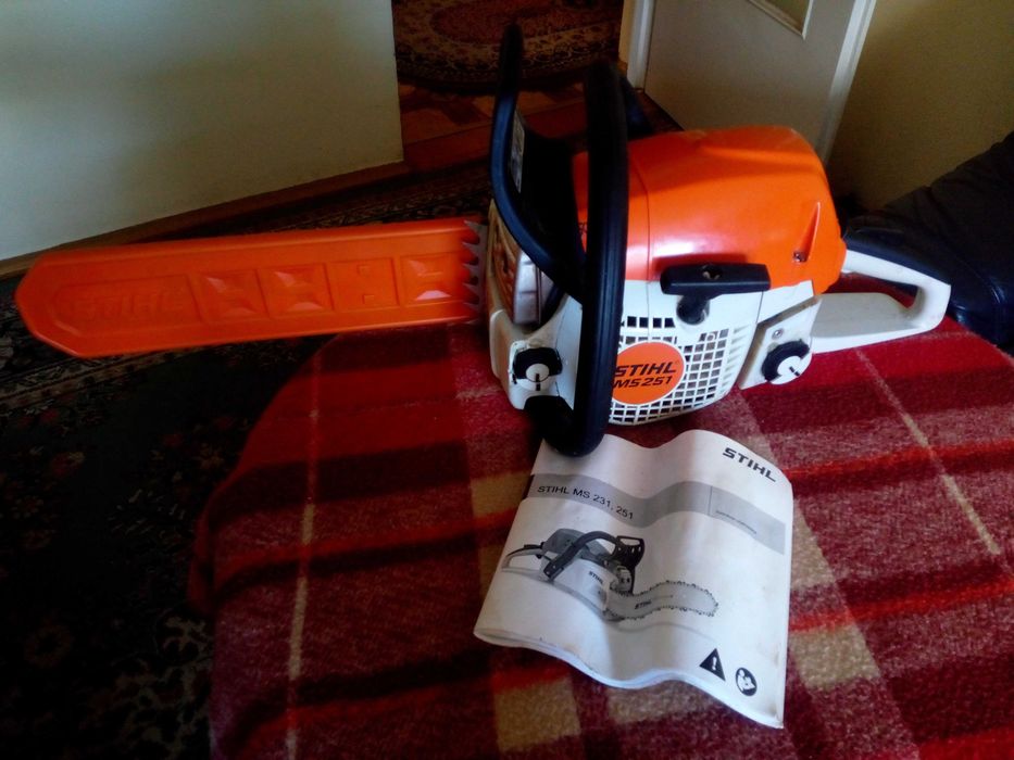 Piła spalinowa Stihl 251c z2021rn idealna.