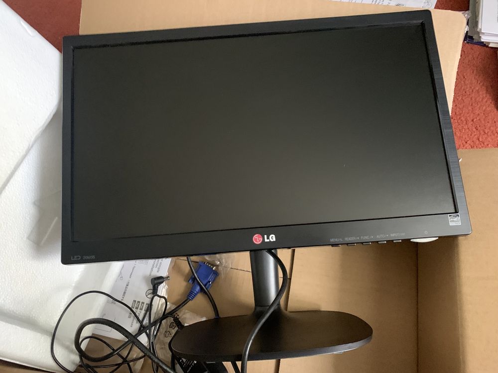 Монітор LG 49 cm, 20”