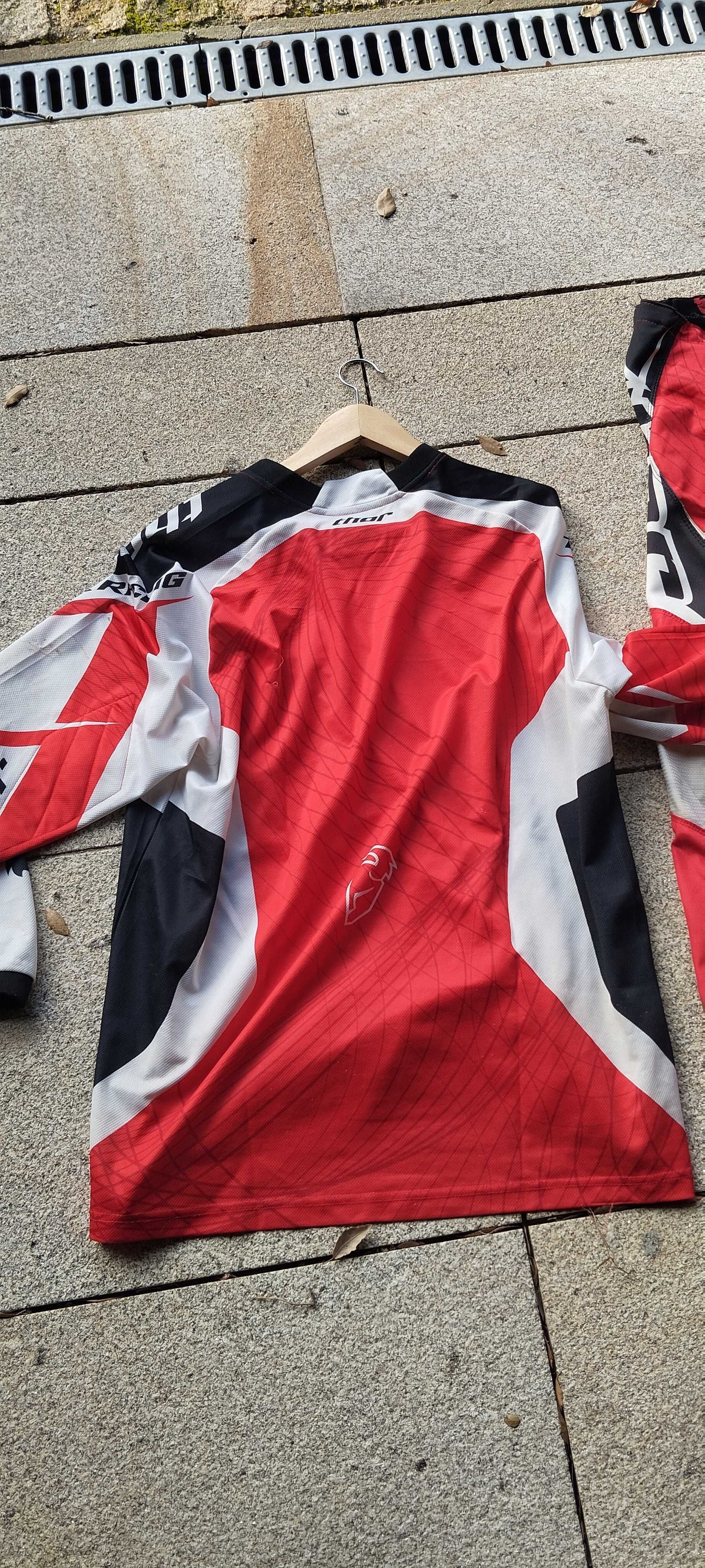 Equipamento Enduro da THOR - Calças e Camisola