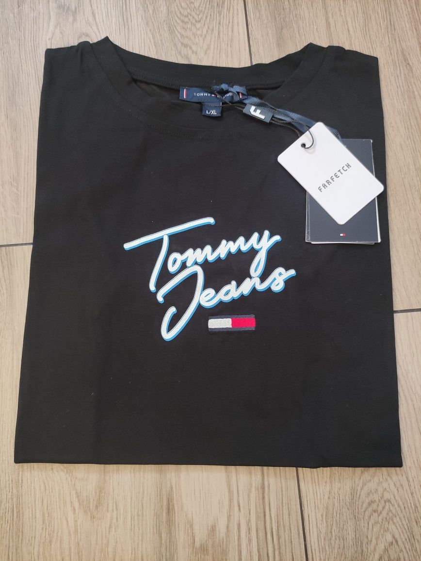 Damski T-shirt rozmiar M Tommy