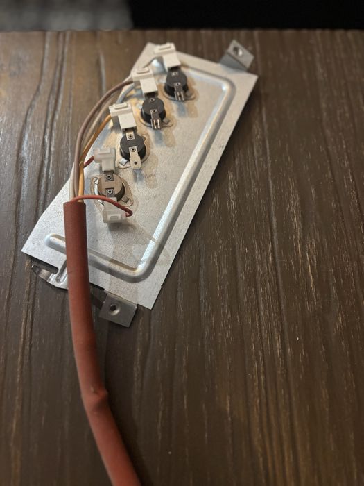 Grzałka do suszarki Indesit YTCM087BEU diody