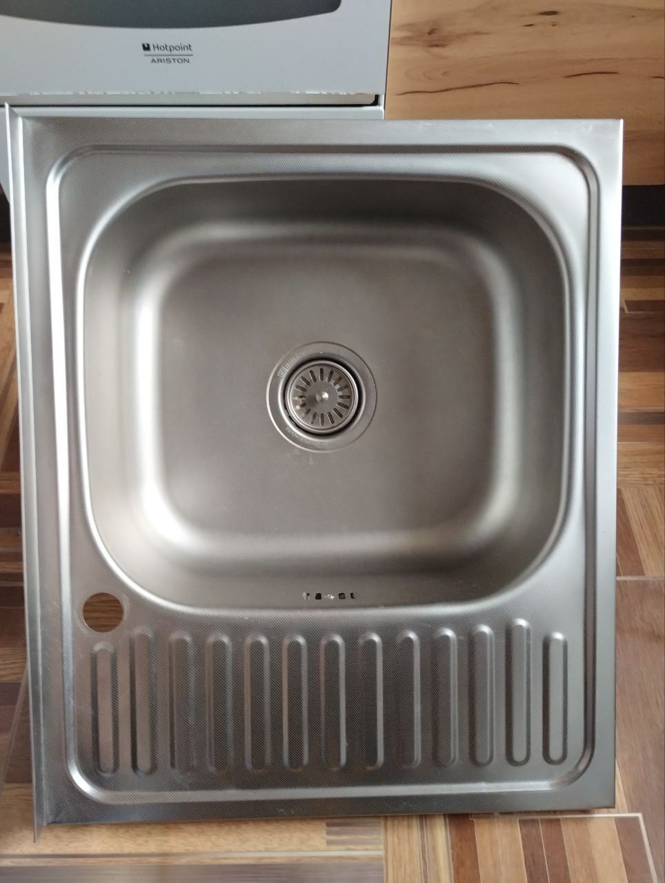 Продам мийку для кухні 60*50