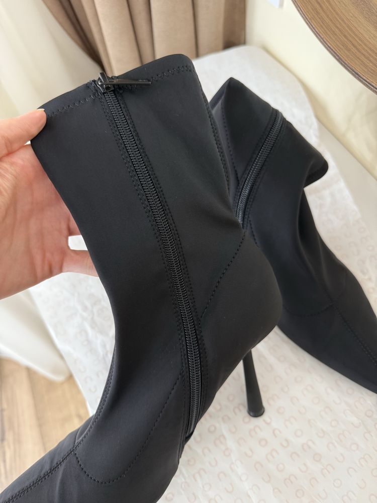 Нейлонові ботильйони чоботи туфлі Zara 42 розмір