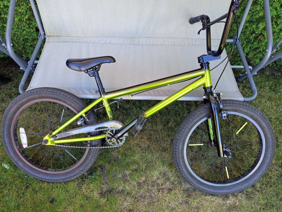 Rower BMX Mongoose L20