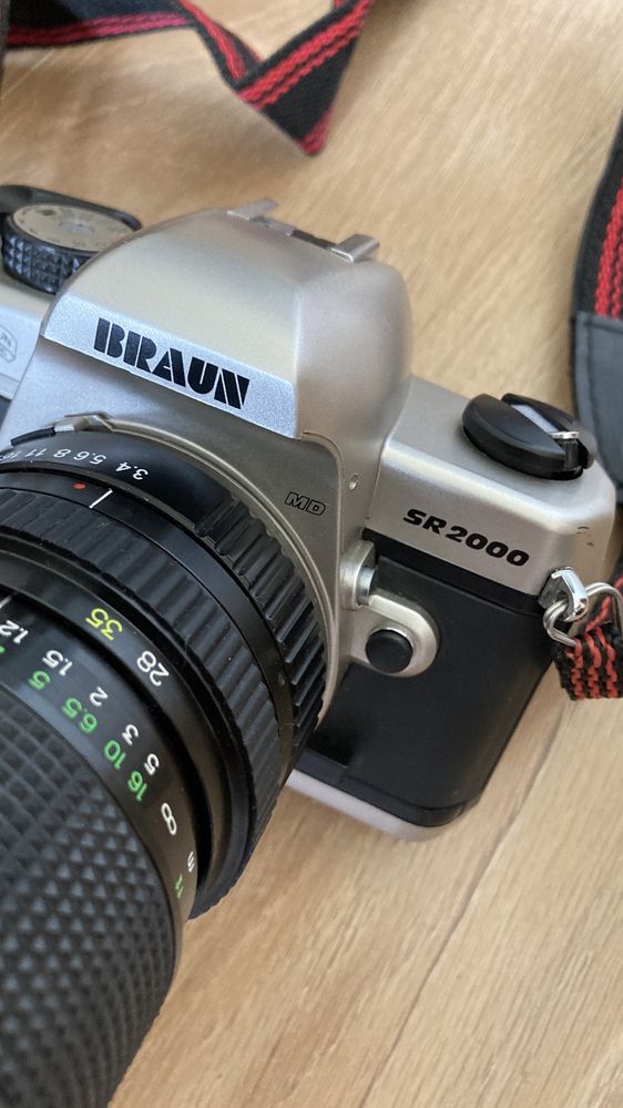 Aparat fotograficzny BRAUN SR 2000