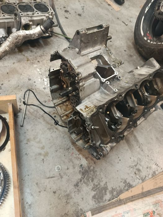 Hayabusa kosz sprzęgłowy skrzynia biegów kartery miska korbowody