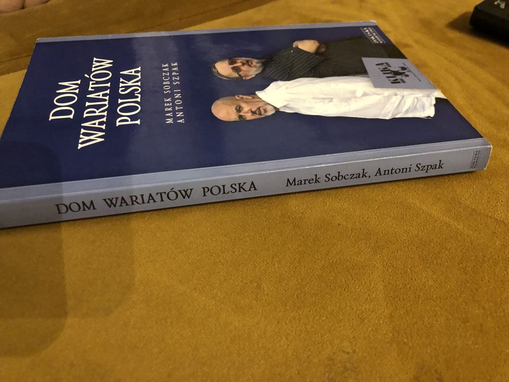 Dom wariatów Polska, Marek Sobczak. Antoni Szpak