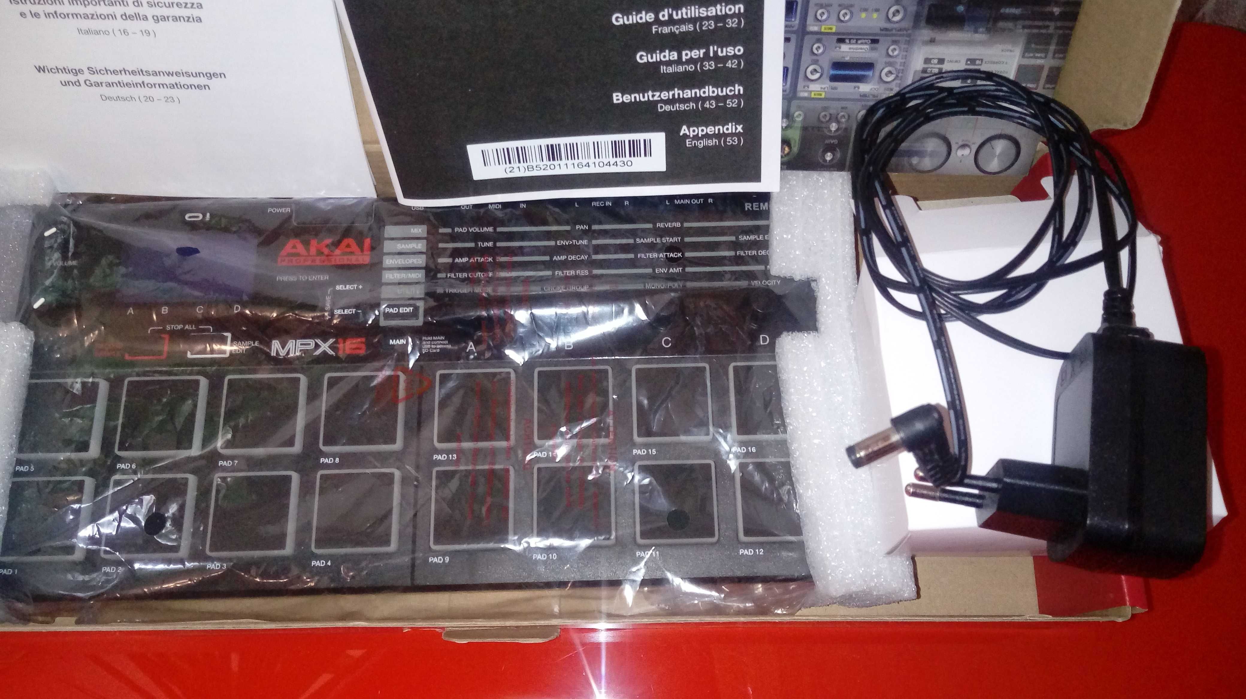 Продано!!! Семплер AKAI MPX16