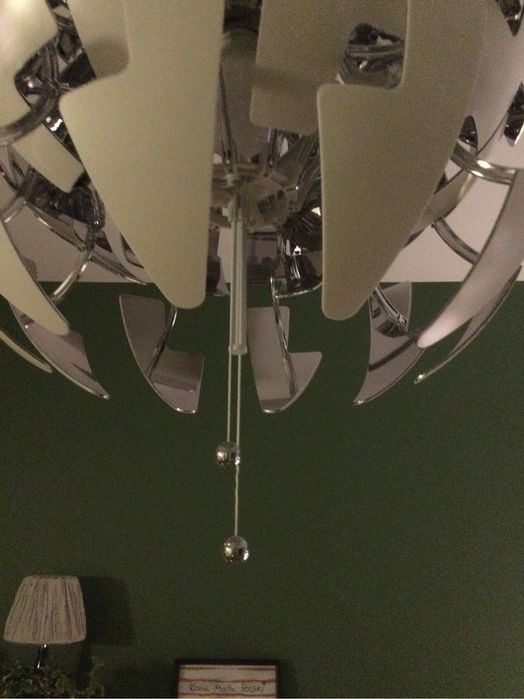 Lampa wisząca, żyrandol IKEA PS 2014 biało srebrna kula średnia