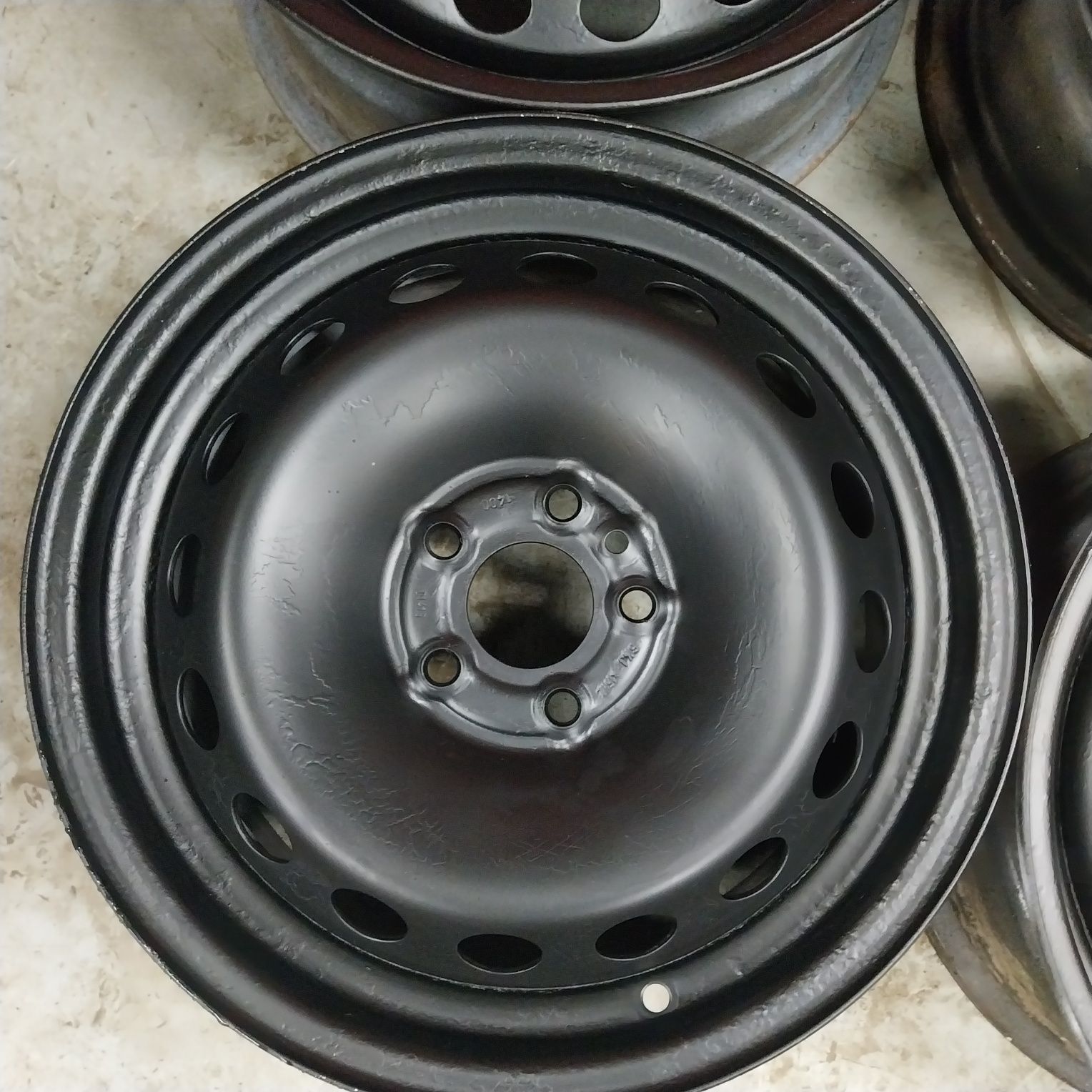 Felgi Stalowe Fiat R15 5x98 6.5J ET 41.5