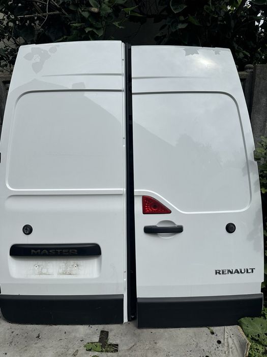 Master 3 Master 4 NV 400 Movano разборка двери крило бампер фари лот
