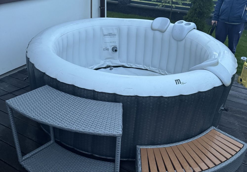 Jacuzzi SPA ogrodowe