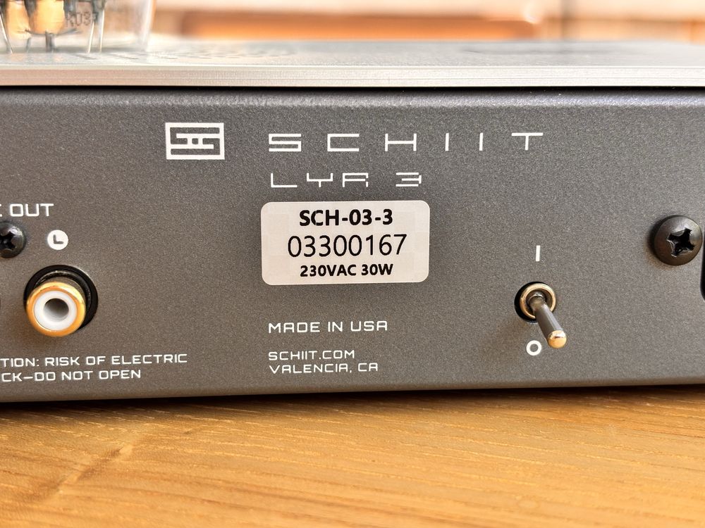 Wzmacniacz słuchawkowy Schiit LYR 3