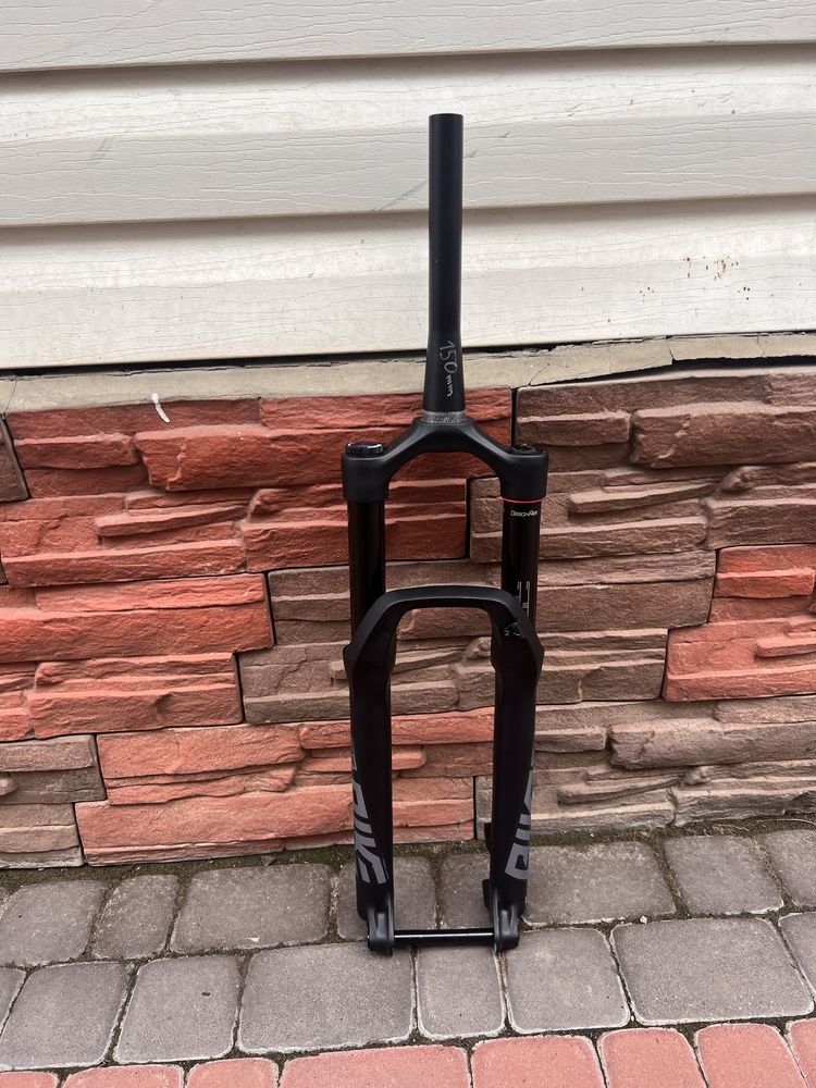Rock Shox Pike Select +140mm RC 27.5 Charger 2.1 Boost NEW