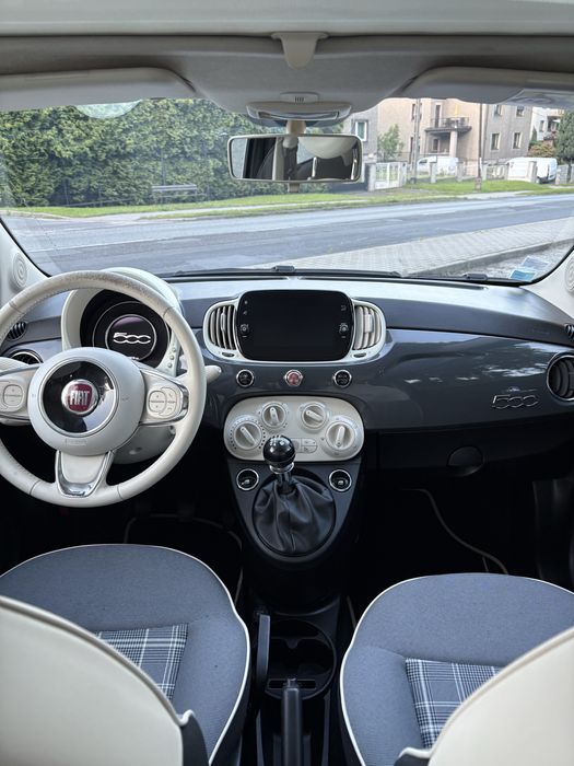 Fiat 500 lounge 1.2 benzyna 2019r klima , szklany dach, led , carplay
