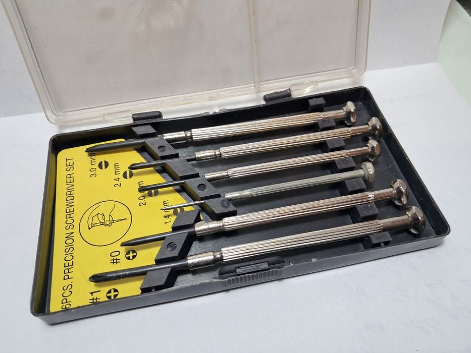 3 набори викруток годинникаря (часовщика). Інструмент. Ціна за всі.