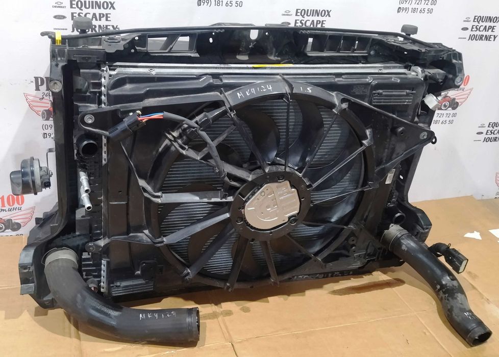 Касета пачка радіаторів жалюзі взборі Ford Escape MK4 Ескейп Куга 20 -