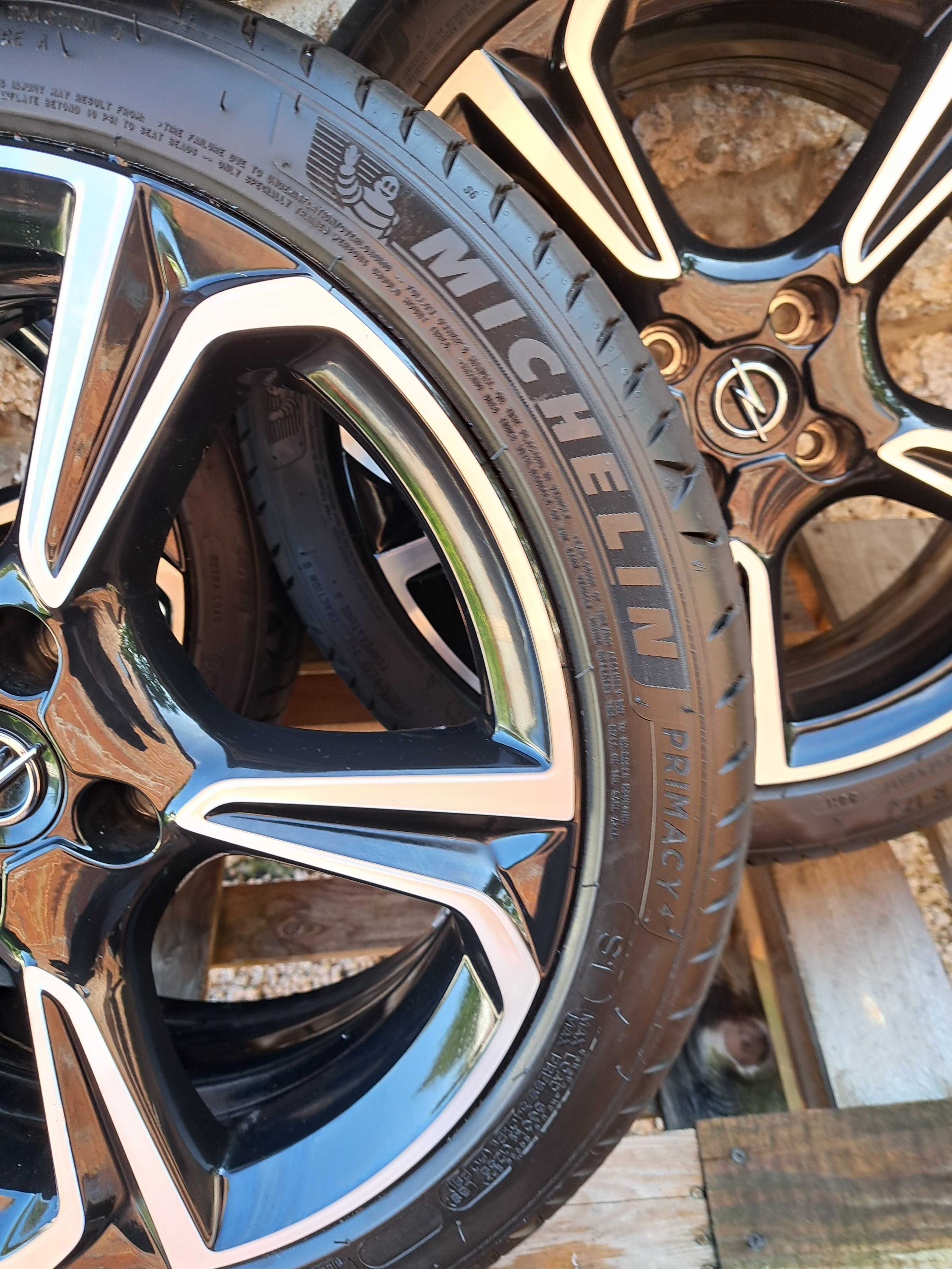 Opel corsa F alufelgi z oponami 205/45 R17