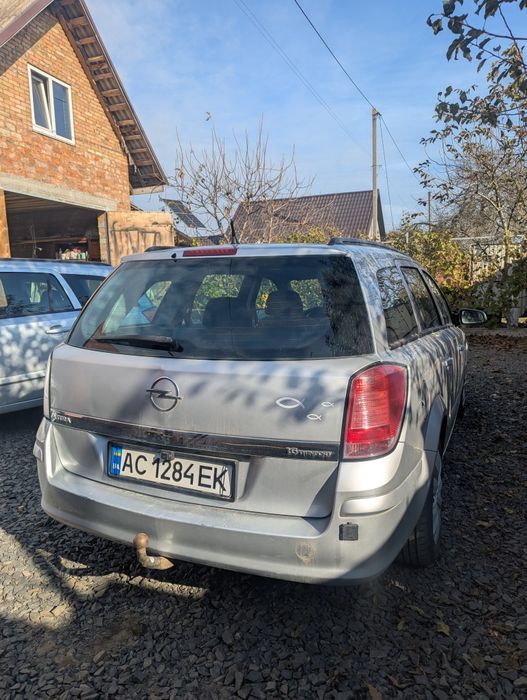 Продам Opel Astra H