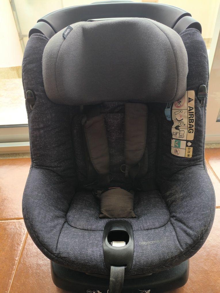 Cadeira auto Bebeconfort Axxisfix 360