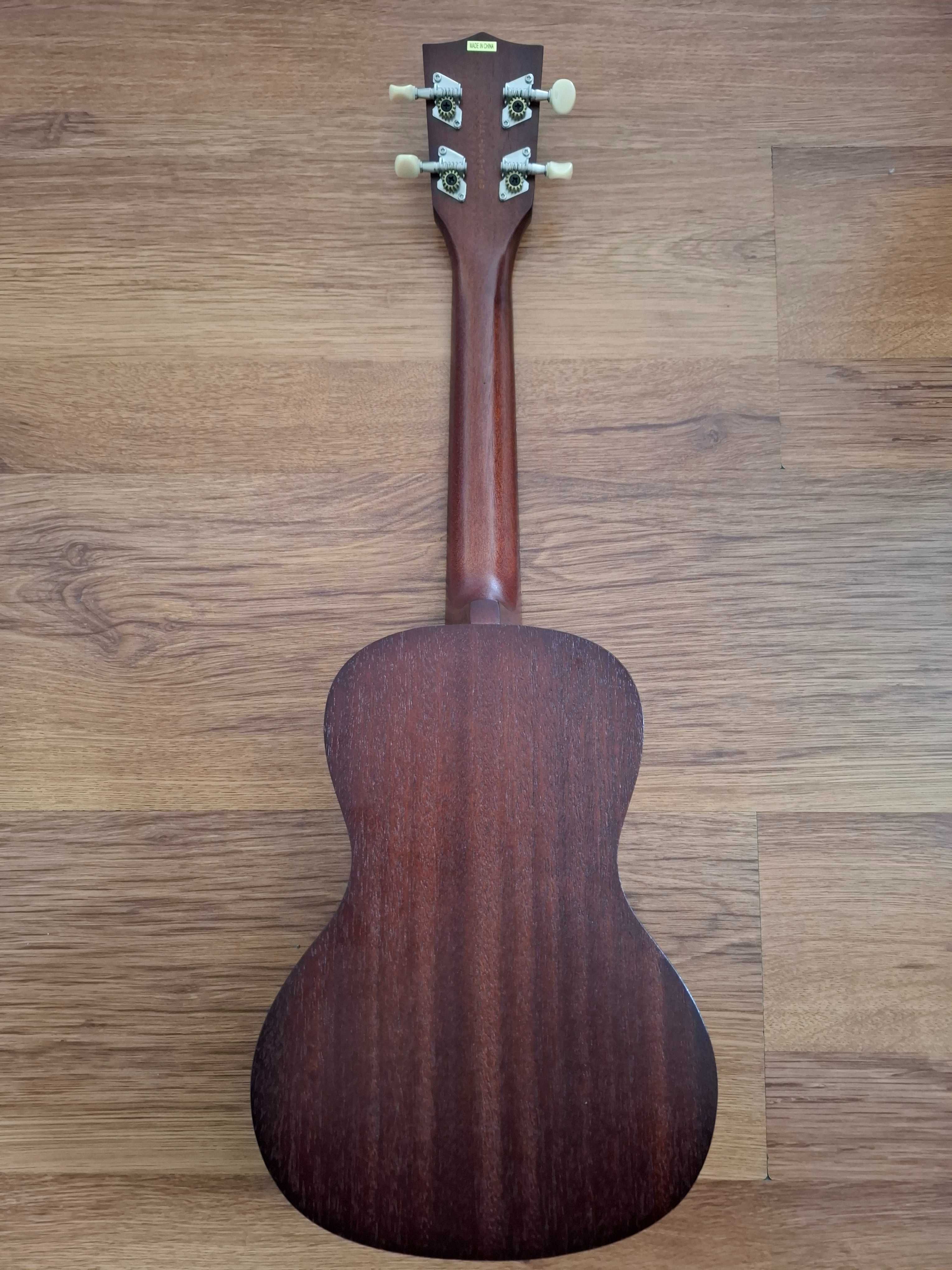 Ukulele Makala MK-C koncertowe