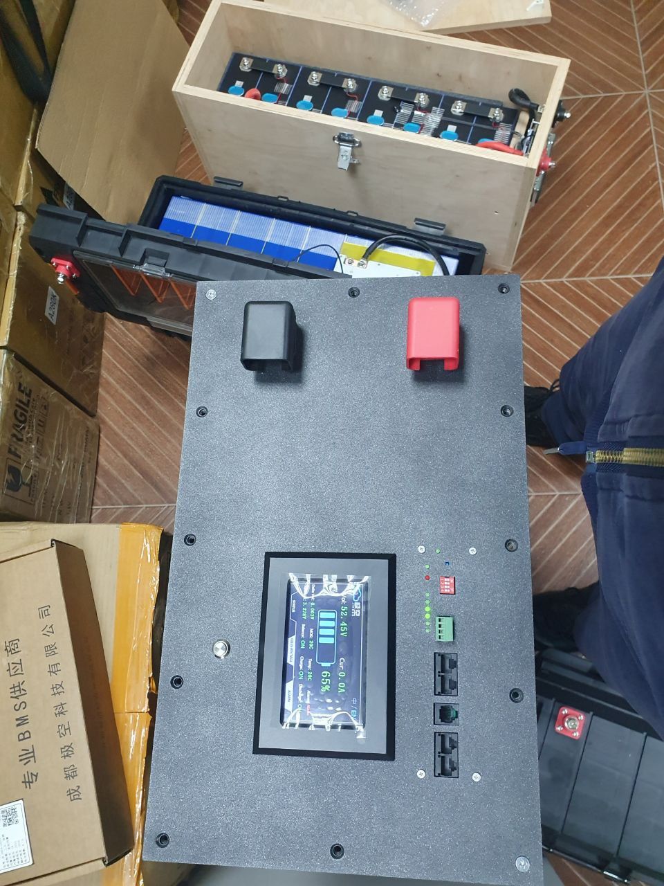 Акумуляторна комірка НОВІ  EVE 105 Aч  LiFePO4 3.2
 LiFePO4, 3.2V 105