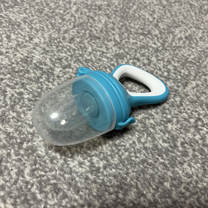 Девайсы для прикорма: ниблер поильник нагрудник слюнявчик