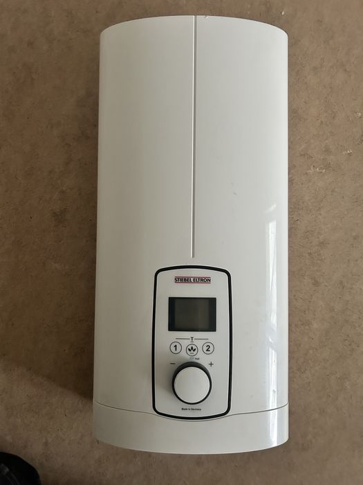 Przeplywowy Elektryczny podgrzewacz wody 400V Stiebel Eltron DEL 24kW