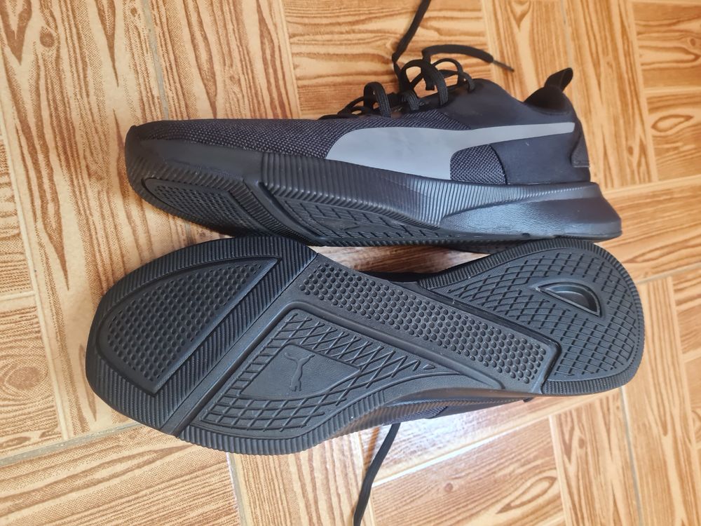 Sapatilhas Puma cor preta 43