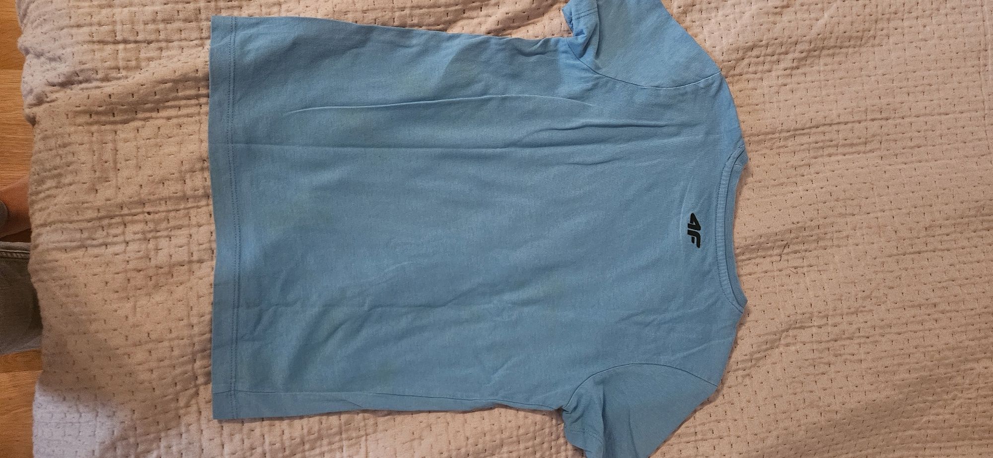 T-shirt rozmiar 134