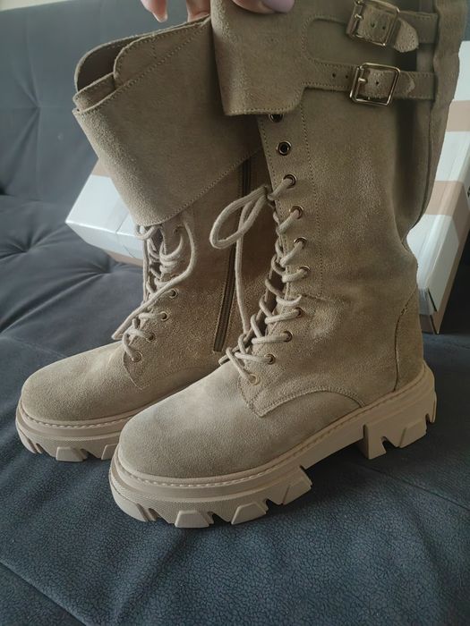 Carinii r. 39 workery jak nowe