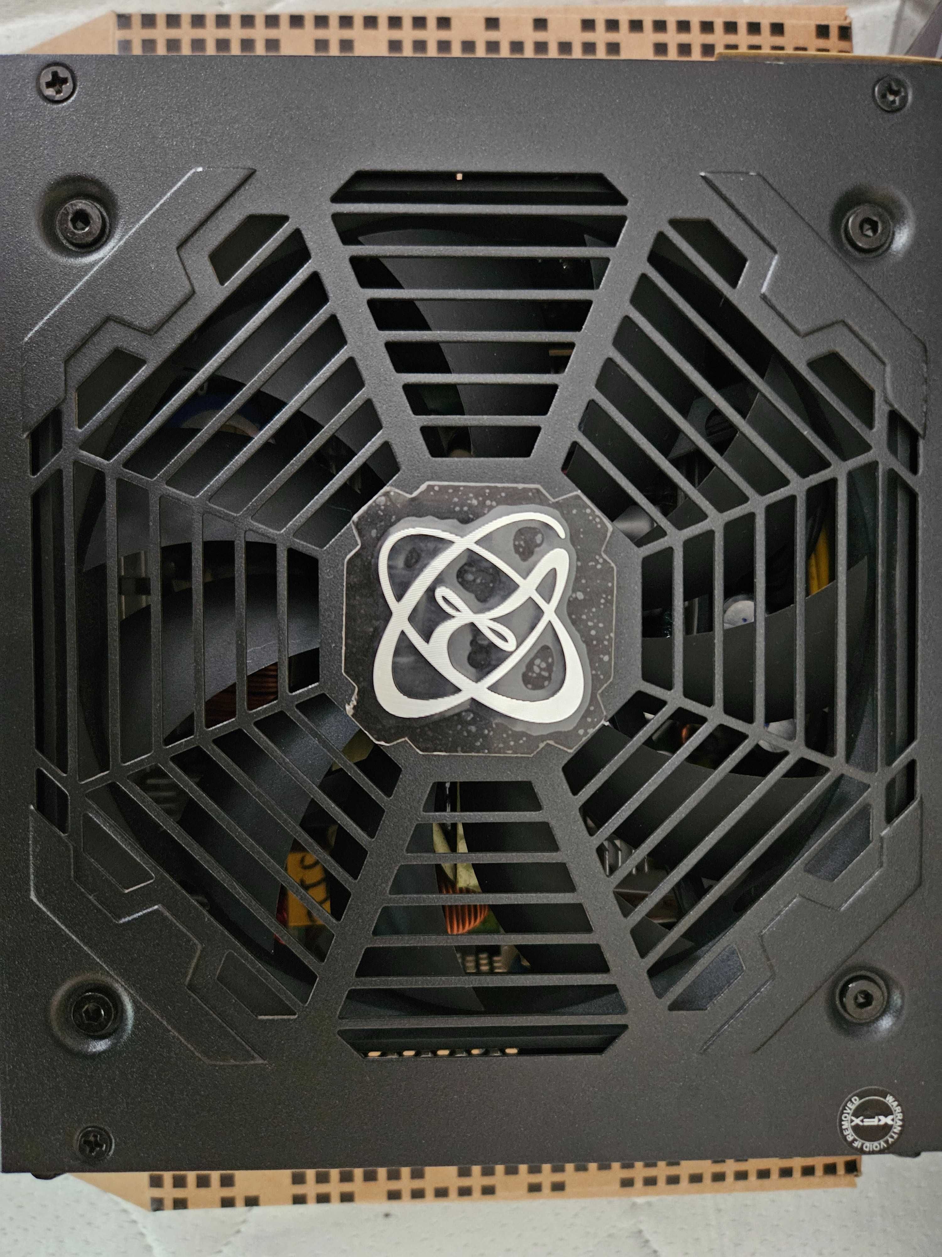 Блок живлення XFX XTR 550W