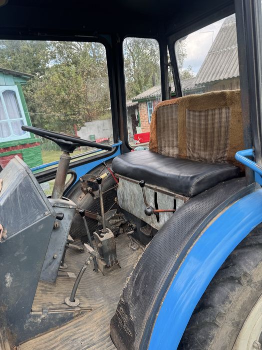 Продам трактор ХТЗ-3510, є навісне плуг, культиватор, косарка, граблі